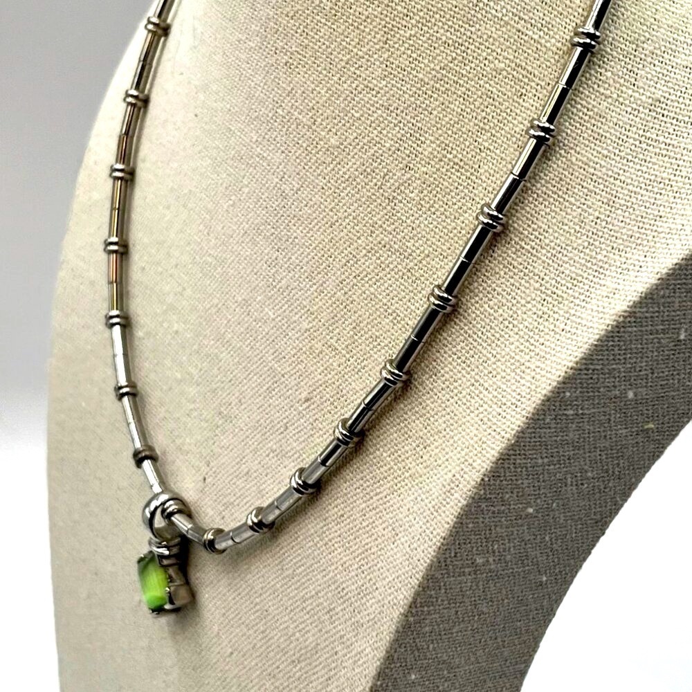Silver Necklace With Green Glass Cats Eye Pendant - Picture 5 of 8